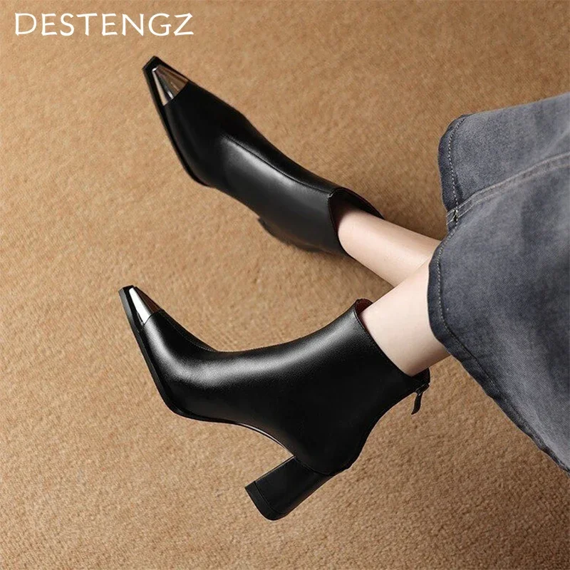 Женские ботильоны с острым носком кожаные туфли на высоком массивном каблуке