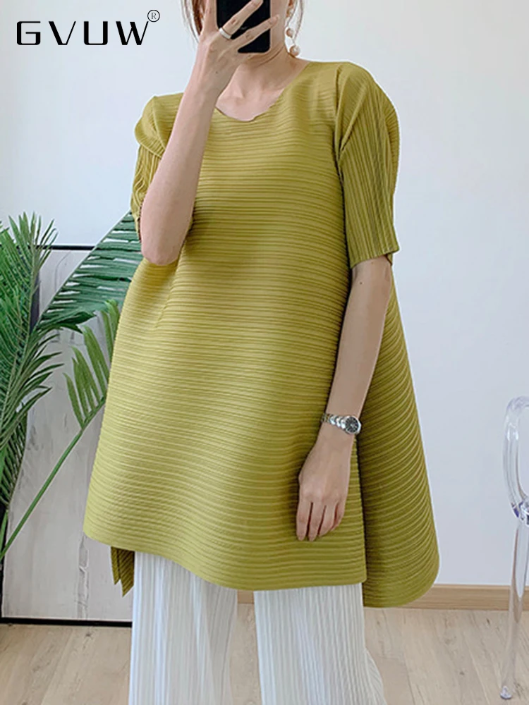 

Асимметричные Плиссированные Длинные футболки GVUW для женщин, весна 2023, новый пуловер, однотонная женская элегантная одежда с коротким рука...