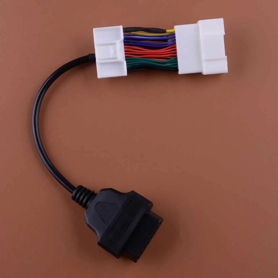 

Диагностический адаптер OBD2 для сканирования, соединительный кабель, штекер, подходящий для Tesla Model 3 Y 2019 2020 2021 2022, высокое качество