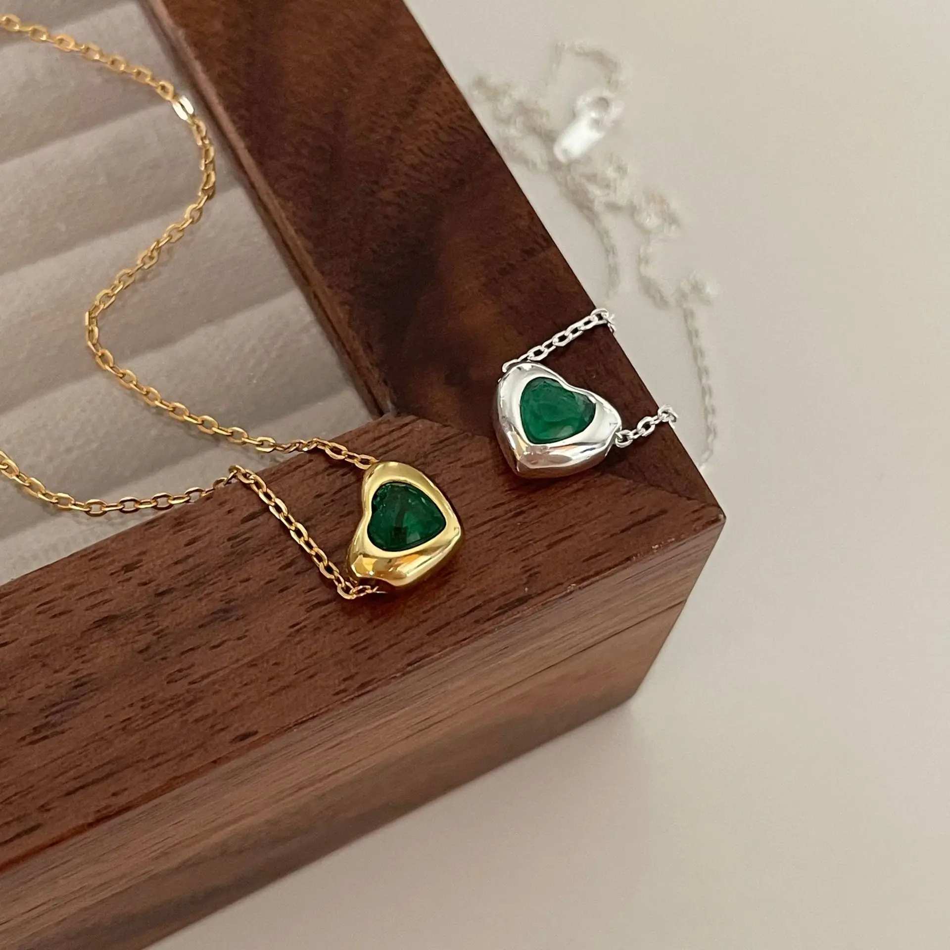 

CHOZON 100% 925 Sterling Silver Heart CZ Women Pendant Necklaces Simple Versatile Female Party Gift Daily Wear Statement Jewel