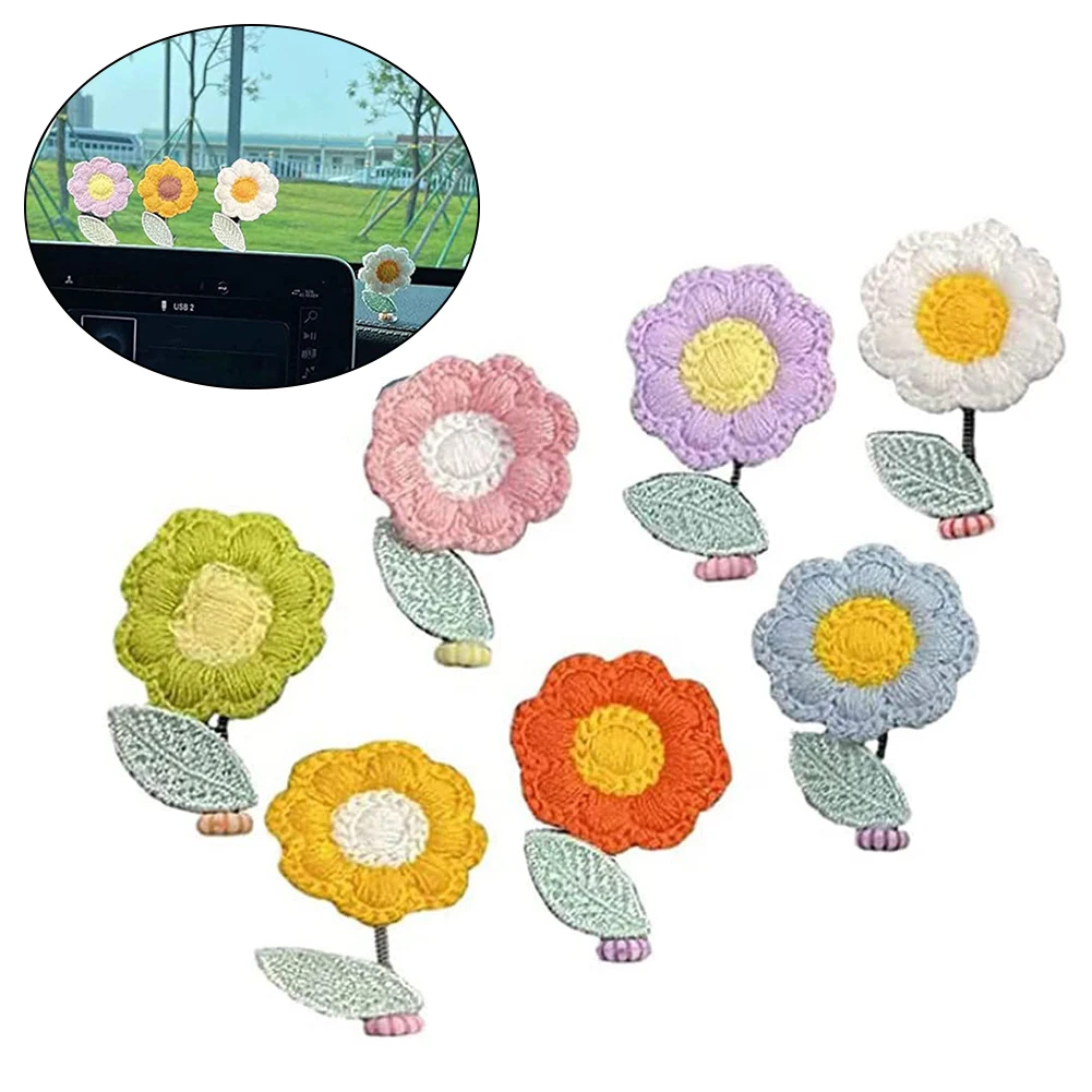 

7PCS Handmade Knitted Cute Shaking Flower Head Ornament Car Dashboard Decor Dancing Swing Sunflower Interior Accessories