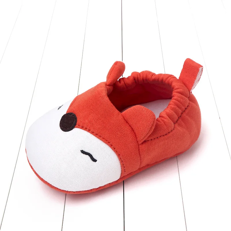 Черные детские туфли Yibubu симпатичные и просторные простые стильные для