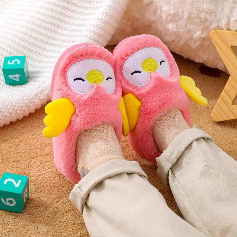 

Зимние Симпатичные Детские хлопковые тапочки с мультяшным рисунком, теплые мягкие хлопковые тапочки для мальчиков и девочек, домашние Неск...