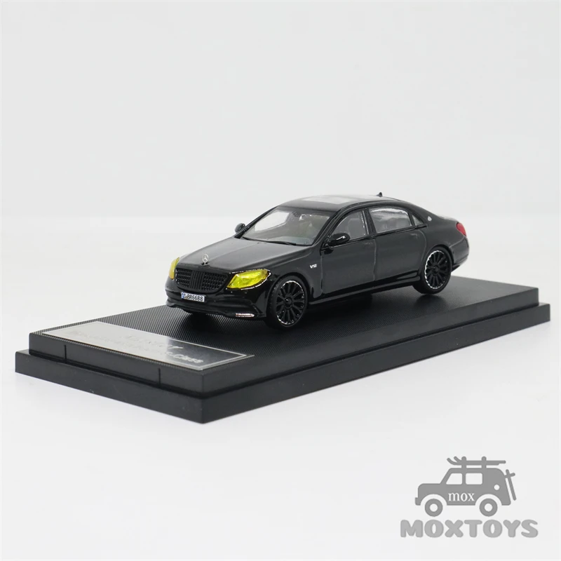 Модель автомобиля под давлением MaybaS650 с черными шинами Master 1:64 MB - купить по