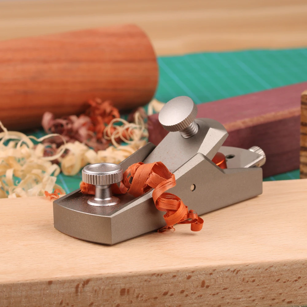 

Woodworking Planer Mini Hand Planer VG10 Magnalium Wood Bottom Edges Wood Trimming Tool DIY Carpenter Tools With Planer Blade