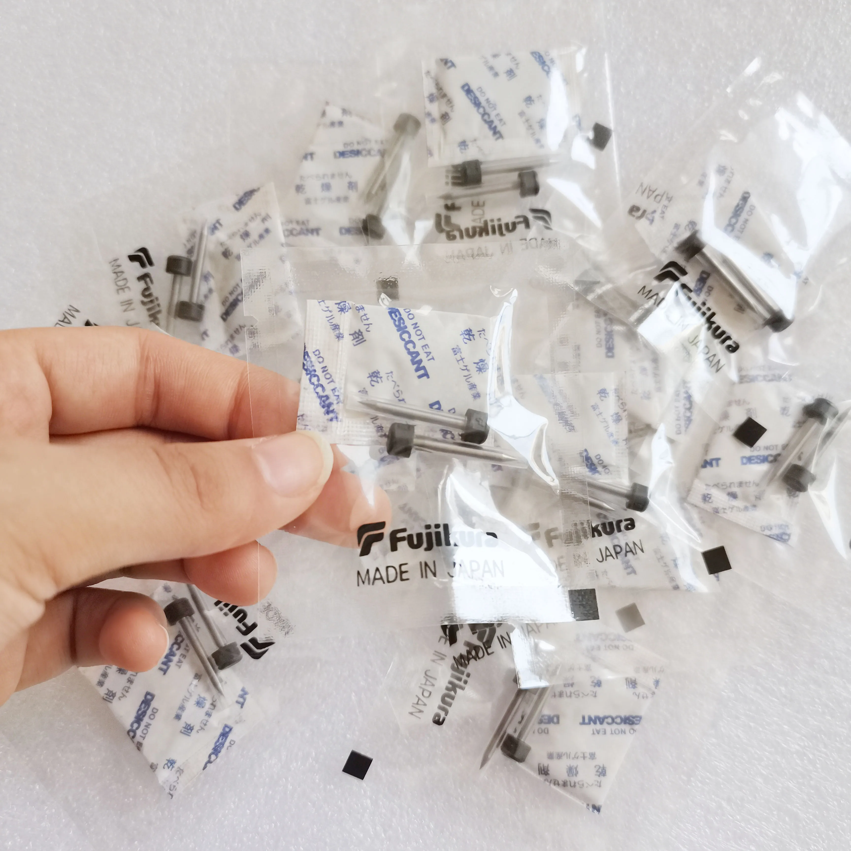 ELCT2-20A Electrodes Rod FSM-50S 60S 70S 80S 70S+ 80S+70R Fiber Fusion Splicer Welding Electrode Rod Made In Japan