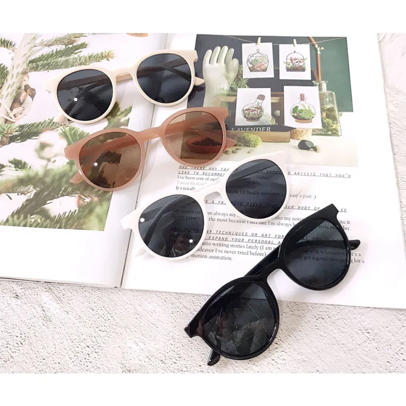 

New Fashion Circle Form Sunglasses Ladies Vintage Small Frame Sun Glasses Men's Trend Simple Eyewear UV400 Oculos De Sol