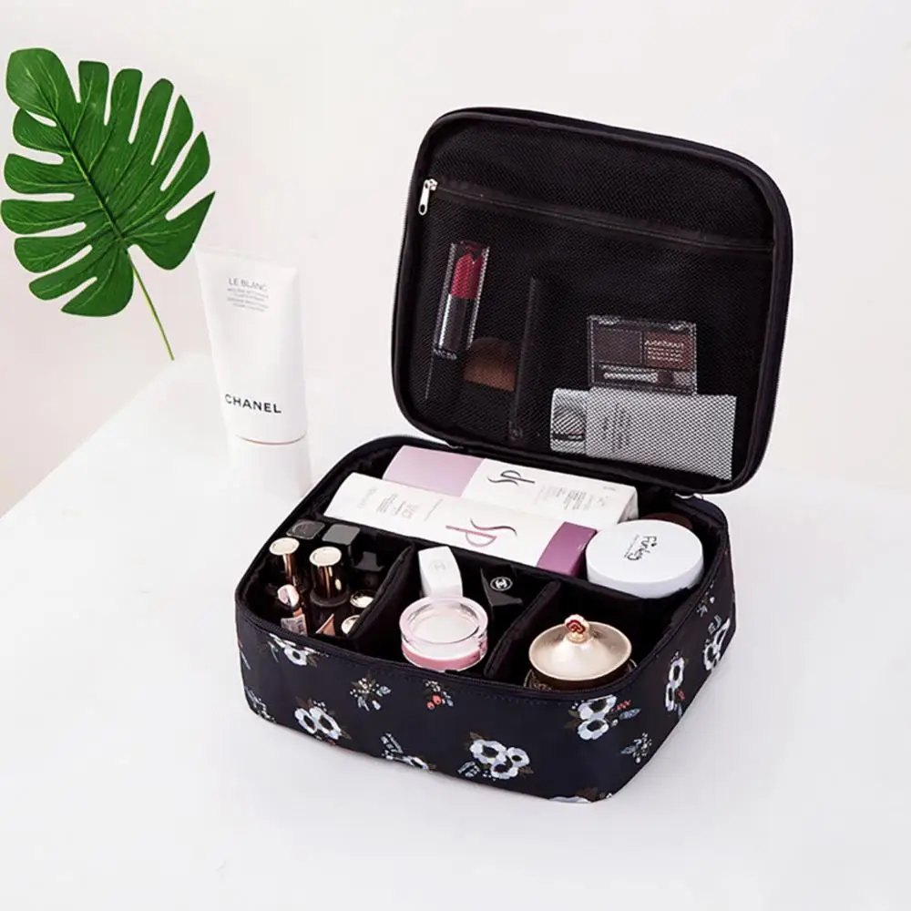 

Multifunctional Travel Makeup Bag Women Outdoor Travel Toiletries Organizer Waterproof Female Cosmetic Bag Ladies Wash Bags