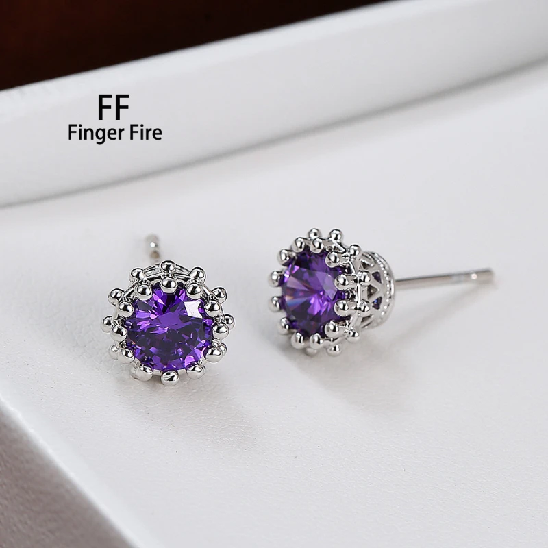 

Fashion Silver Plated Crown Stud Earrings Exquisite Simple Banquet Jewelry