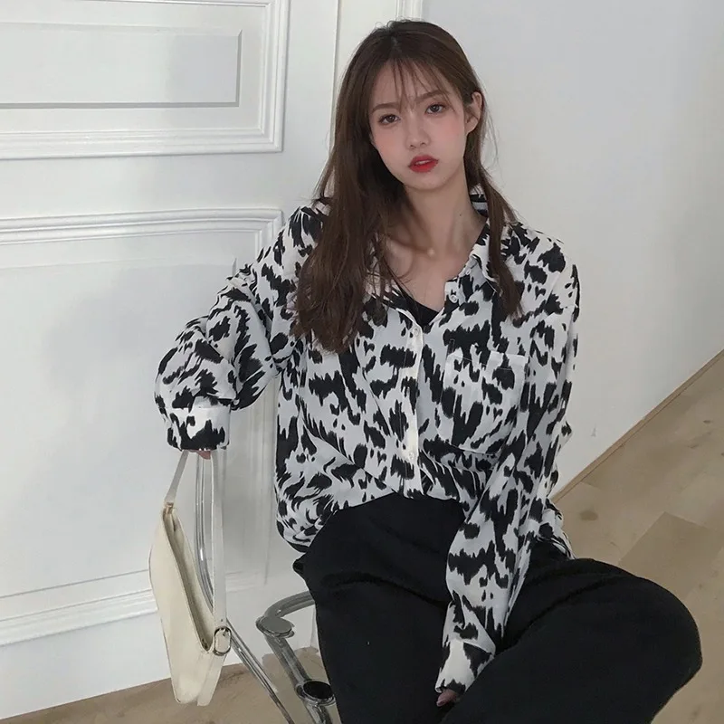 

Women Long-Sleeved Zebra Casual Print Blouses Loose Fit Lazy Style Thin Chiffon Daily Shirt For Work Travel Dating Shopping