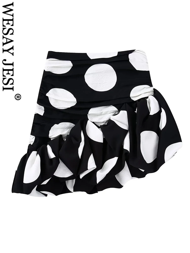 

WESAY JESI Fashion Tight Pleated Sexy Skirt Chic Puffy Hem Asymmetrical Sloping Black And White Short Skirt Women 2022 Summer