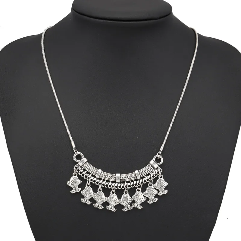 

Ethnic Vintage Silver Alloy Fish Tassel Necklaces for Women Girls Party Holiday Jewelry Accessories