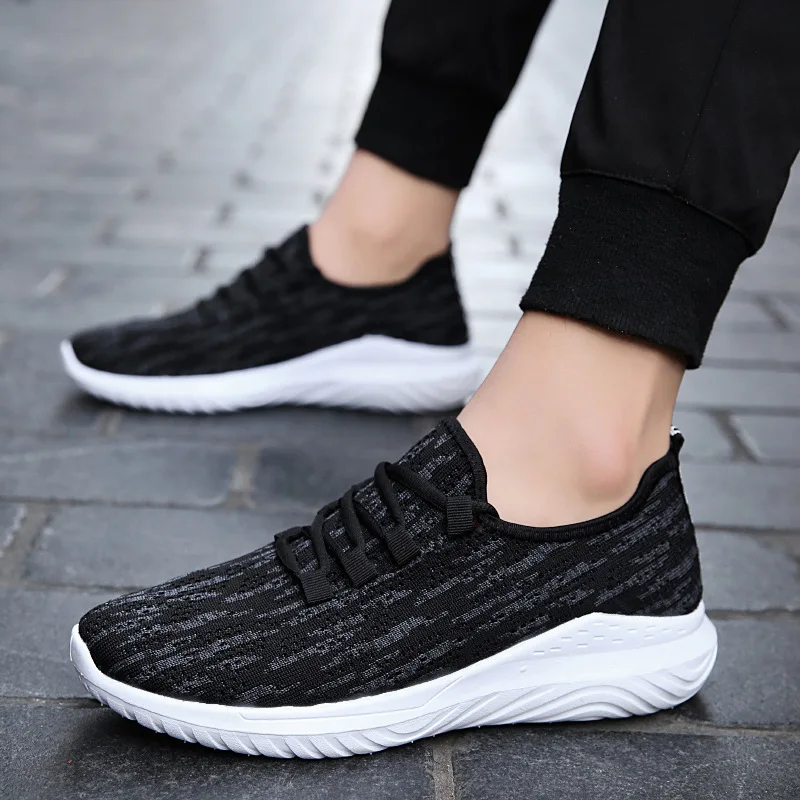 

A38 High Quality Men Running Shoes Comfortable Sports Lightweight Sneakers Size Eur 40-45