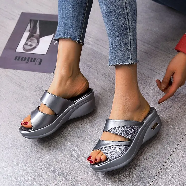 2022 new Women Summer Slippers Ladies Glitter PU Wedges Shoes Female Casual Slingbacks Sandals Comfortable Platform Woman