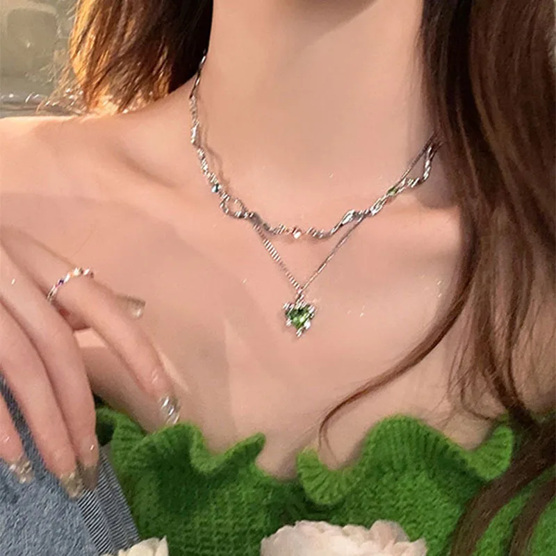 

Harajuku Korean Fashion Irregular Green Heart Double Layer Chain Choker Necklace for Women Fashion Aesthetic Charms Female Gifts