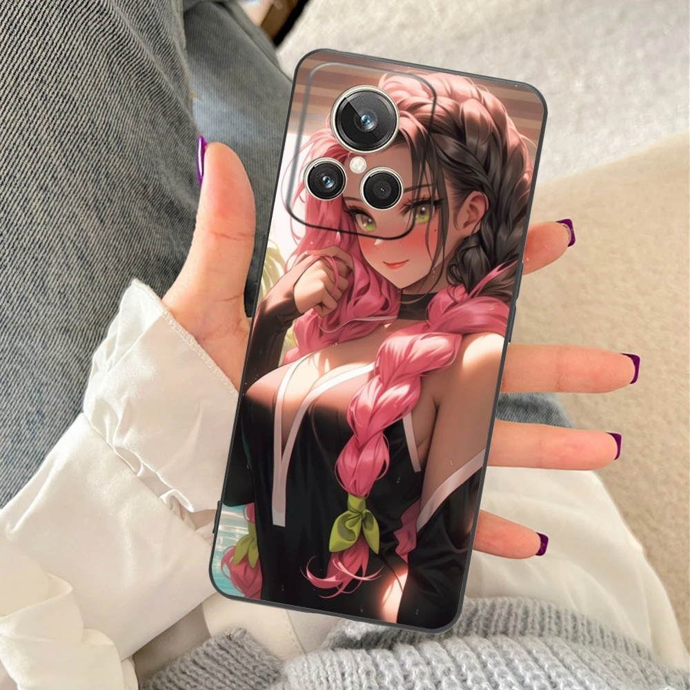 Черный мягкий чехол для телефона с изображением рассекающего демонов