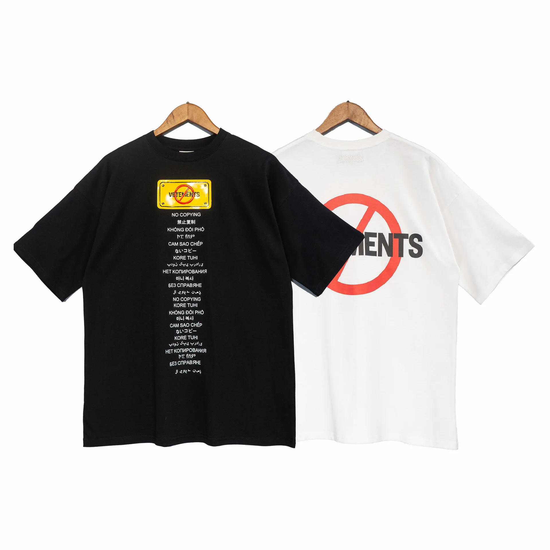

Vetements T-shirts Women and Men Summer Fashion New VTM Patch Painting Oversized T-shirt Streetwear Hip-hop Casual Short Sleeve