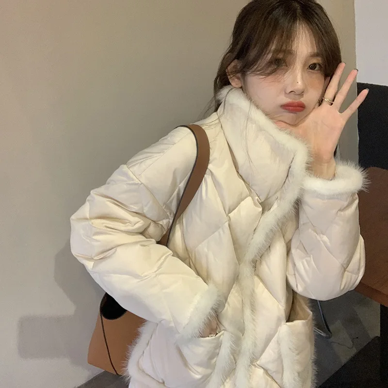 Women Winter Korean Version Loose and Thin Stand-up Collar Warm Jacket Women 2021 Winter New Stitching Mink Wool Cotton Jacket