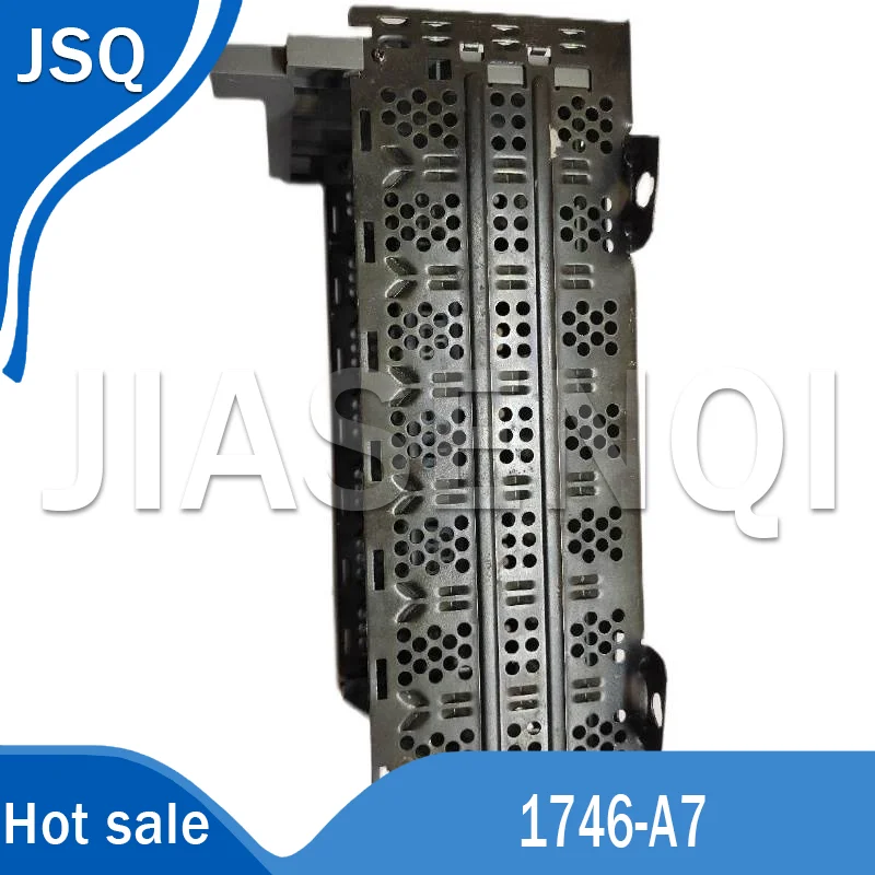 100% Новый оригинальный 1746-A7