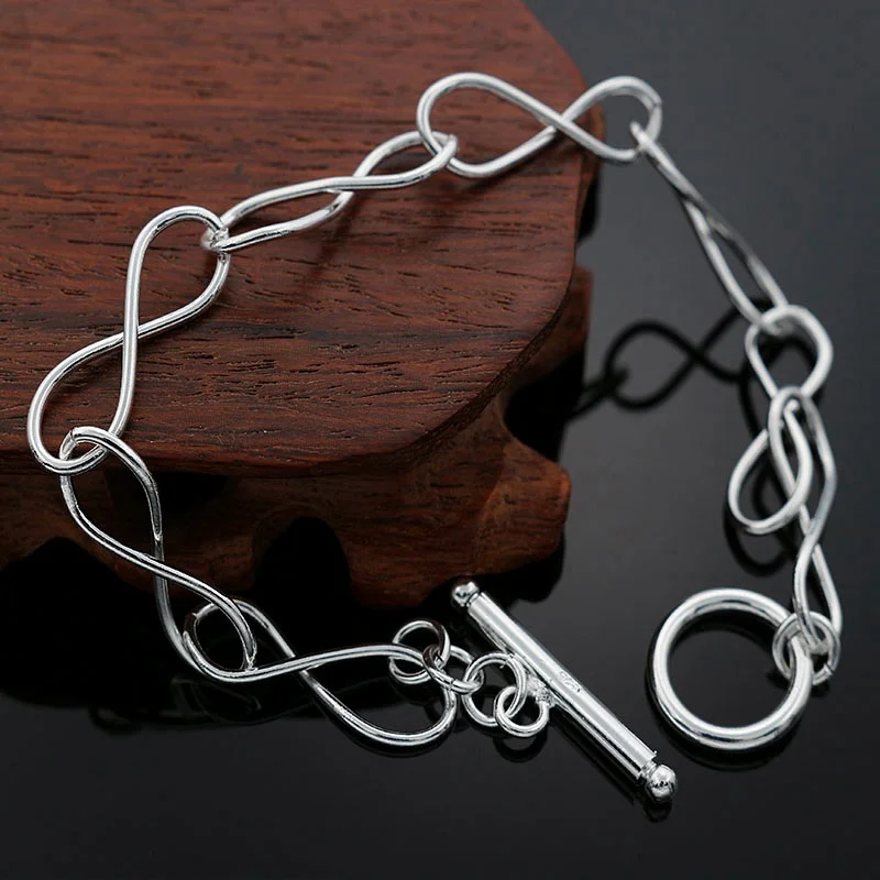 

Браслет женский из серебра 925 пробы, с дизайном