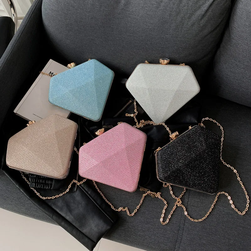 

Heart Shape Pu Evening Bags Ladies High Quality Chains Shoulder Satin Clutch Purse for Women Luxury Crossbody Handbag New