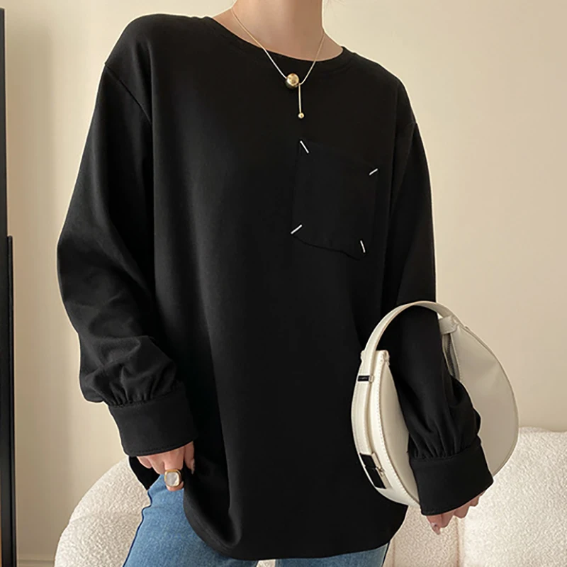 

Women Large Size T-shirt Fashion Long-sleeved Black Sweater 2023 Spring and Summer New Pocket Design White Loose Top Round Neck