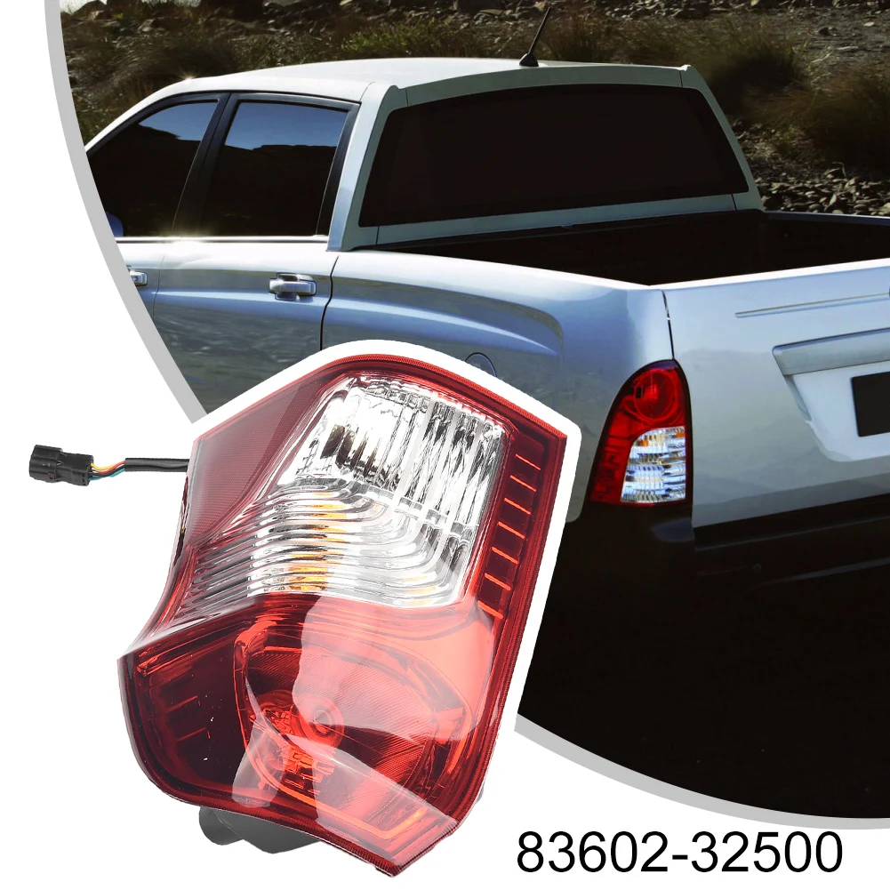 

1Pcs Car Left & Right Rear Tail Light Assembly 83601-32500 83602-32500 For Ssangyong Actyon Sports 2012-2017 Auto Part