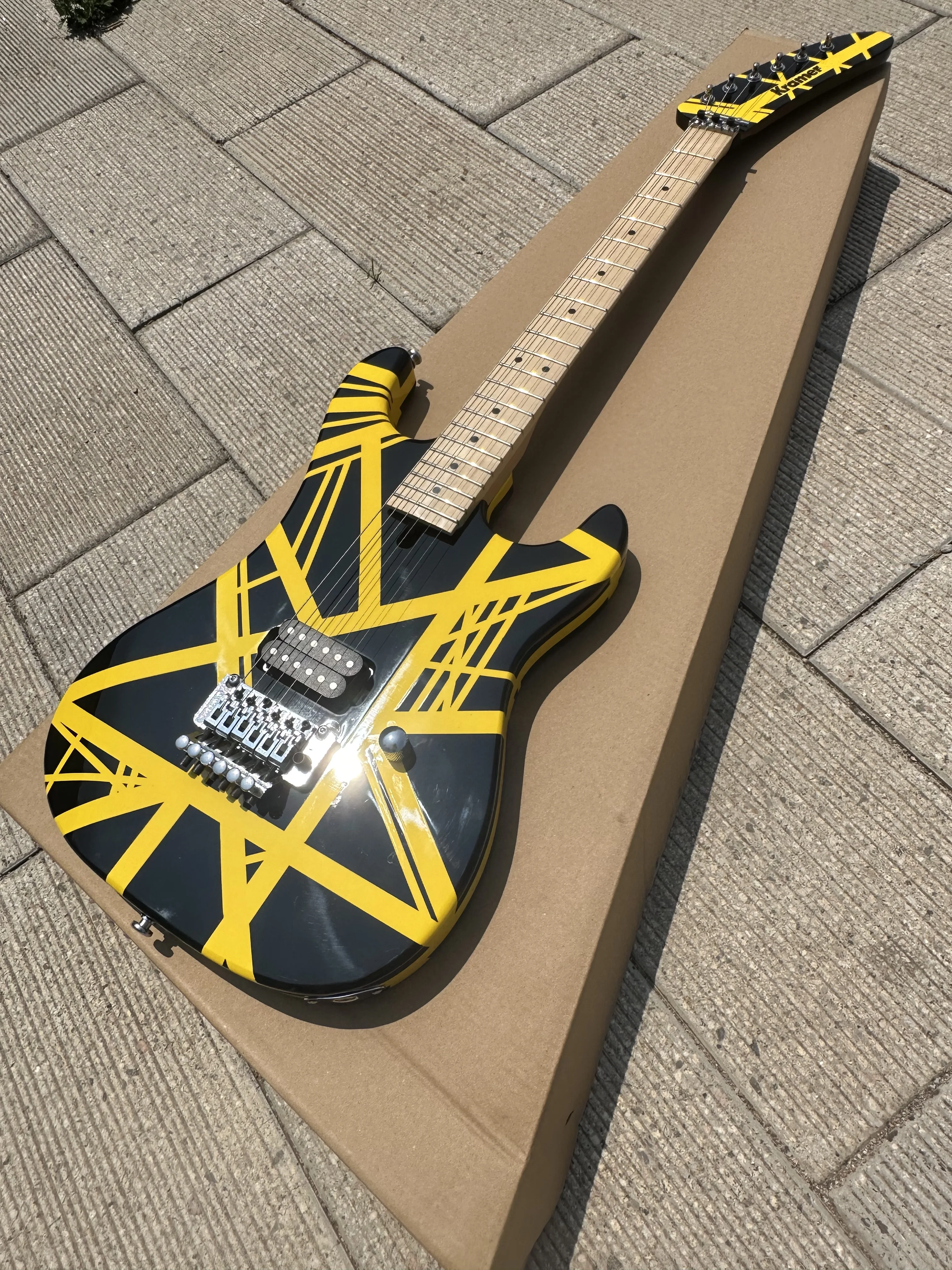 Электрогитара 5150 импортный корпус из ольхи накладка на гриф канадского клена