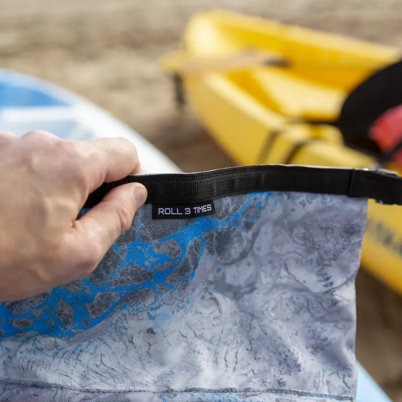 Realtree Wav3 Tahoe Blue Roll Top 10 Ltr Cinch Dry Bag, Unisex, Gray, Lightweight Waterproof