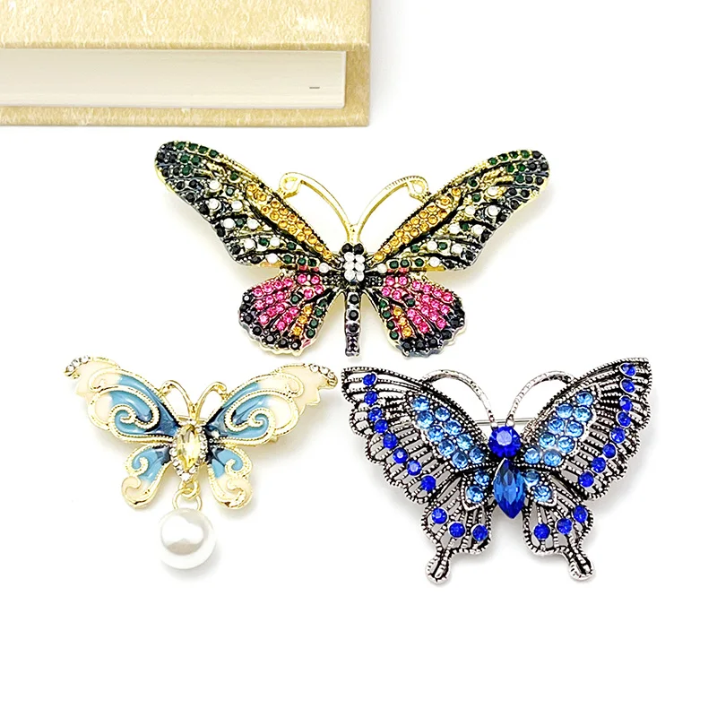 

Six Styles Brazilian Fashion Butterfly Brooch Colored Rhinestone Insect Metal Pin Womens Party Clothing Collar Badge Accessories