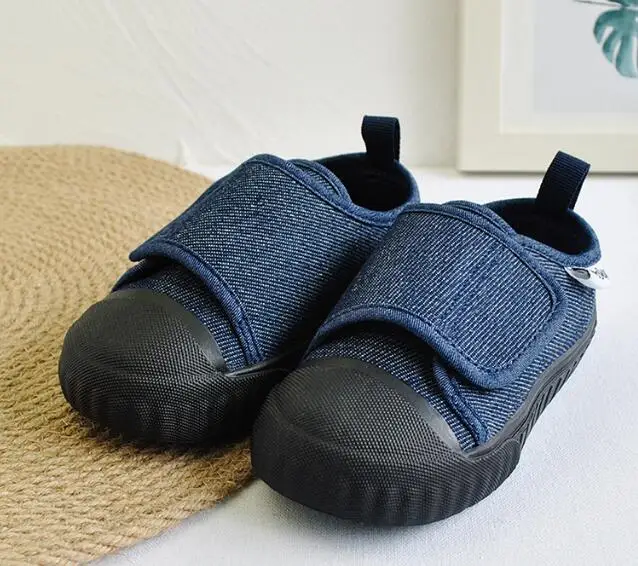 

L05 2023 New Hot High Quality Frequency Pack Men Running Shoes Comfortable Sports Lightweight Sneakers EUR 36-45