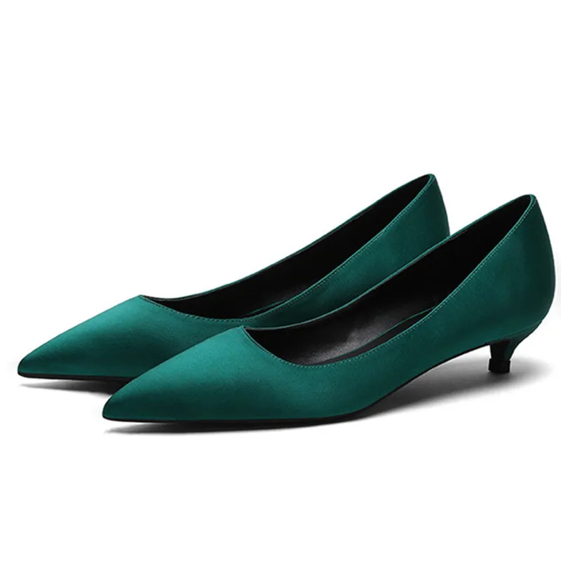 

Туфли-лодочки женские атласные, шелковые, на шпильке, свадебные туфли, низкий тонкий каблук, для работы и офиса, черные, красные, лето