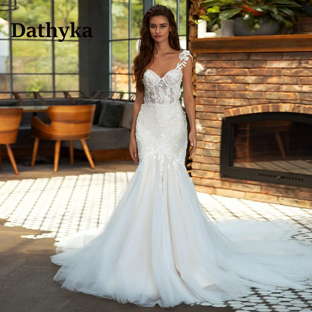 

Dathyka Elegant Trumpet Wedding Dresses V-neck Tank Backless Appliques Court Train Wedding Gowns Robe De Mariée Made To Order