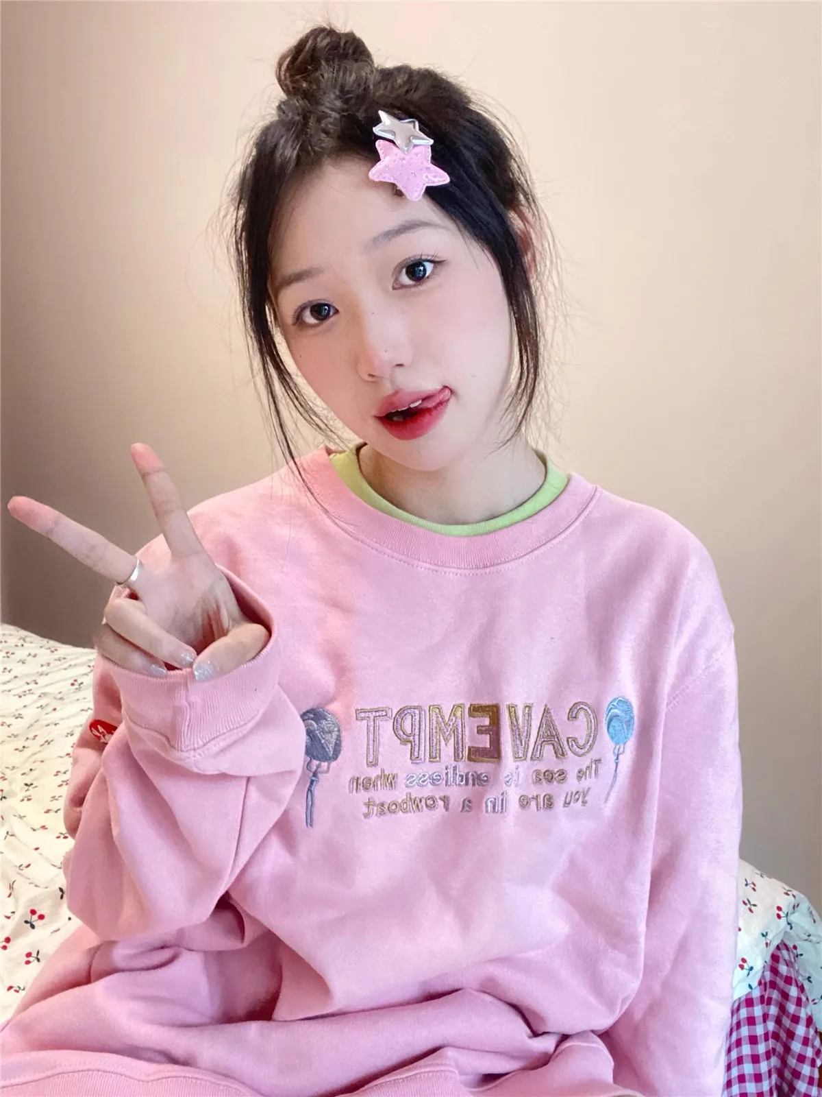 CAVEMPT 2024 розовая толстовка с круглым вырезом и вышивкой воздушных шаров толстовки