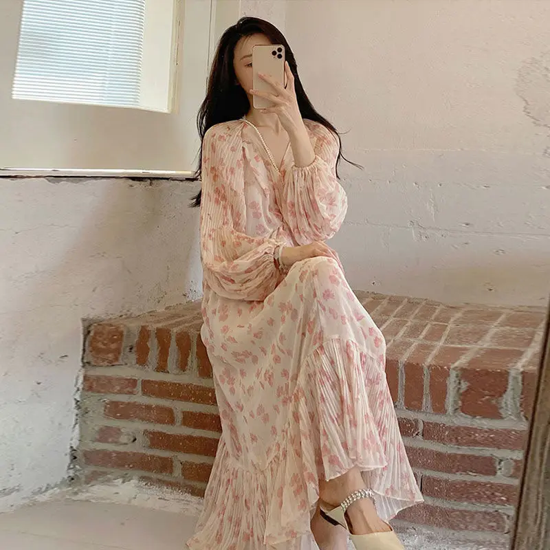 

Women Vintage Floral Dress Elegant Fairy Lace Chiffon Korean Party Dress Long Sleeve Ruffled Midi Dress New Spring Slim Waist