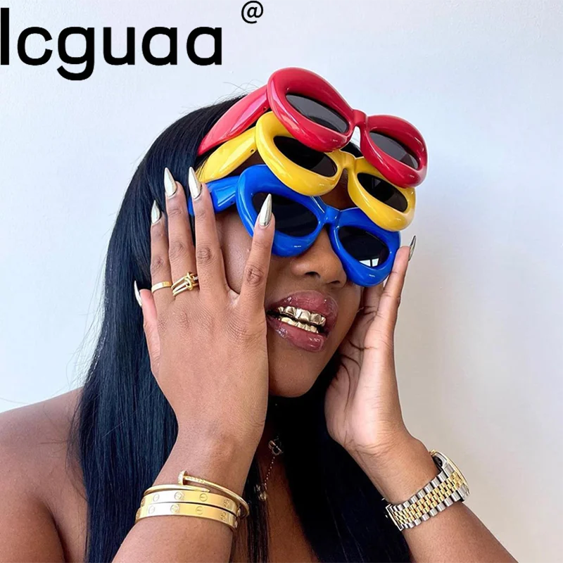 

Солнцезащитные очки Y2k для мужчин и женщин, уникальные солнечные аксессуары конфетных цветов, с пикантными губами, с желтым и синим градиент...