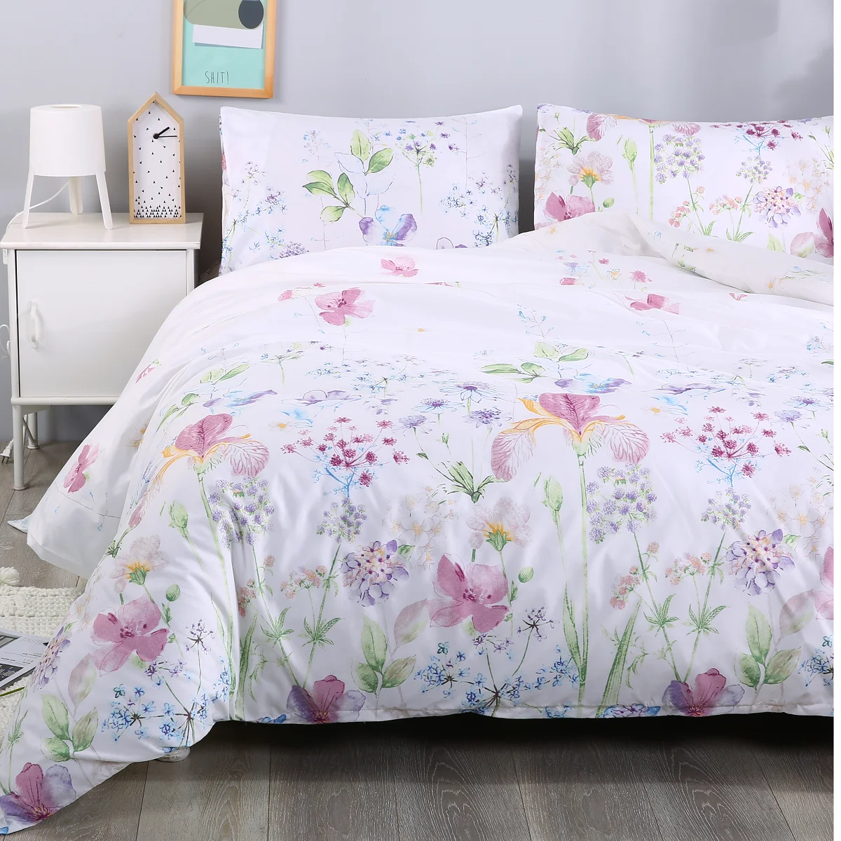 Floral Bedding Set Bright Duvet Cover and Pillowcase Simple Style Quilt Cover Set Ultra Soft and Easy Care with Corner Ties