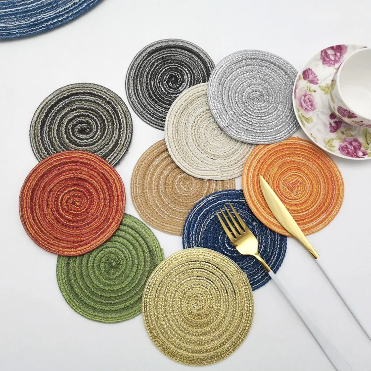 

Round Placemats,Braided Place Mats for Dining Table Heat Insulation Table Mats for Kitchen Woven Heat Resistant NonSlip TableMat