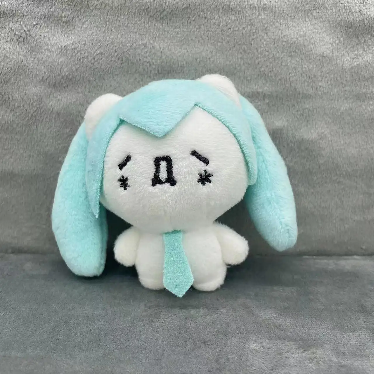 

Hatsune Miku Fufu Plush Doll Hatsune Miku Soft Toy Miku Hatsune Plush Keychain Toy Pillow Pendant Stuffed Animal Fluffy Figure