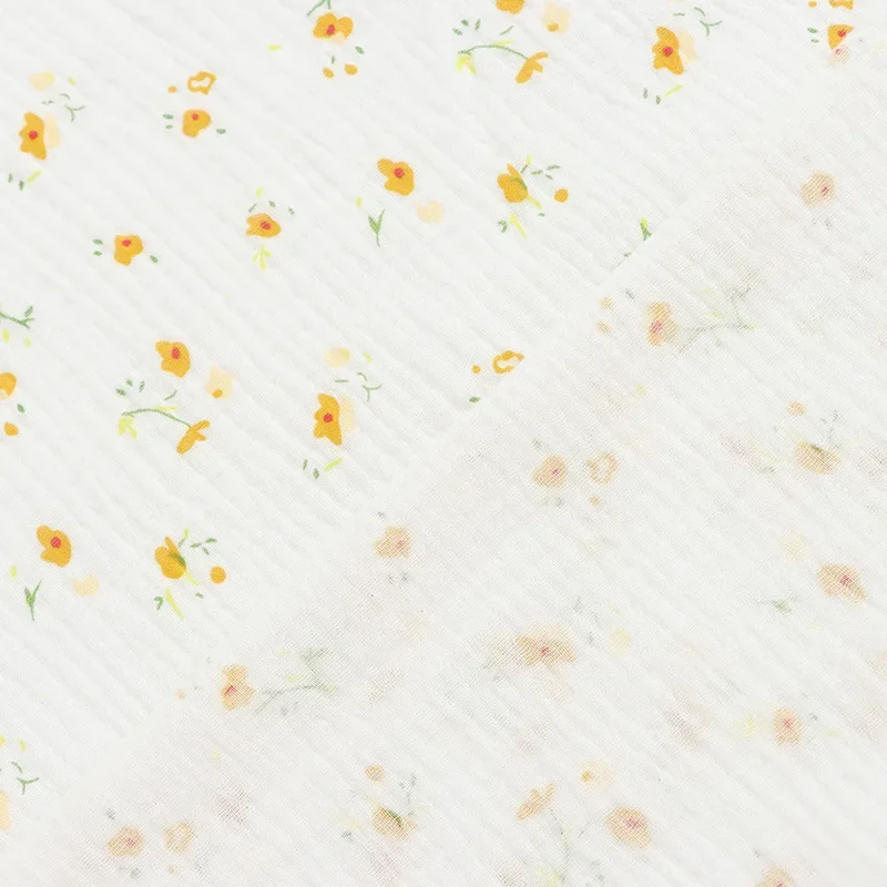 Двухслойный креп с принтом маленькая ткань желтым цветочным детское слюнявное