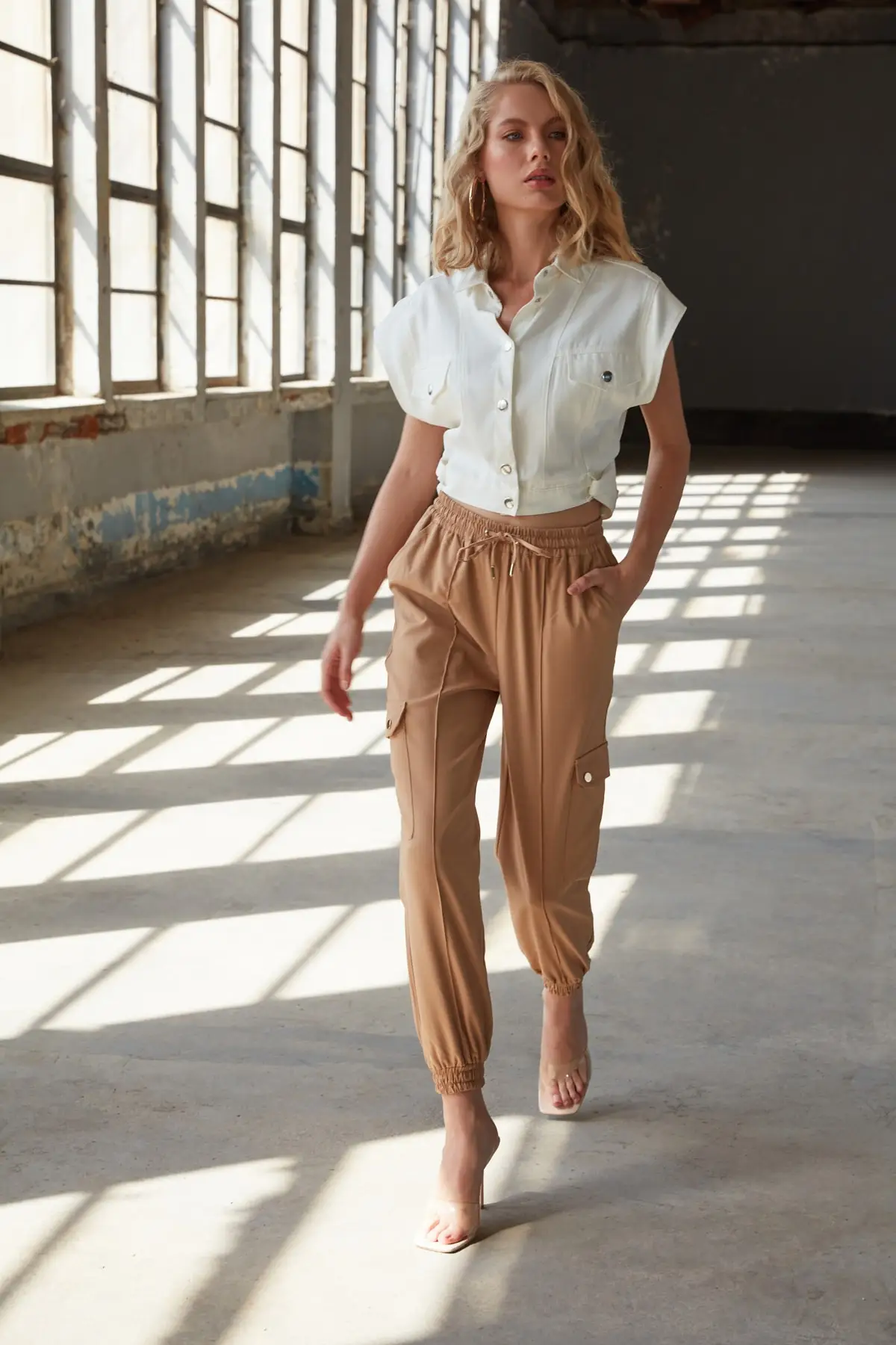 

Trendyol Cargo Pocket Woven Pants TWOAW22PL0659