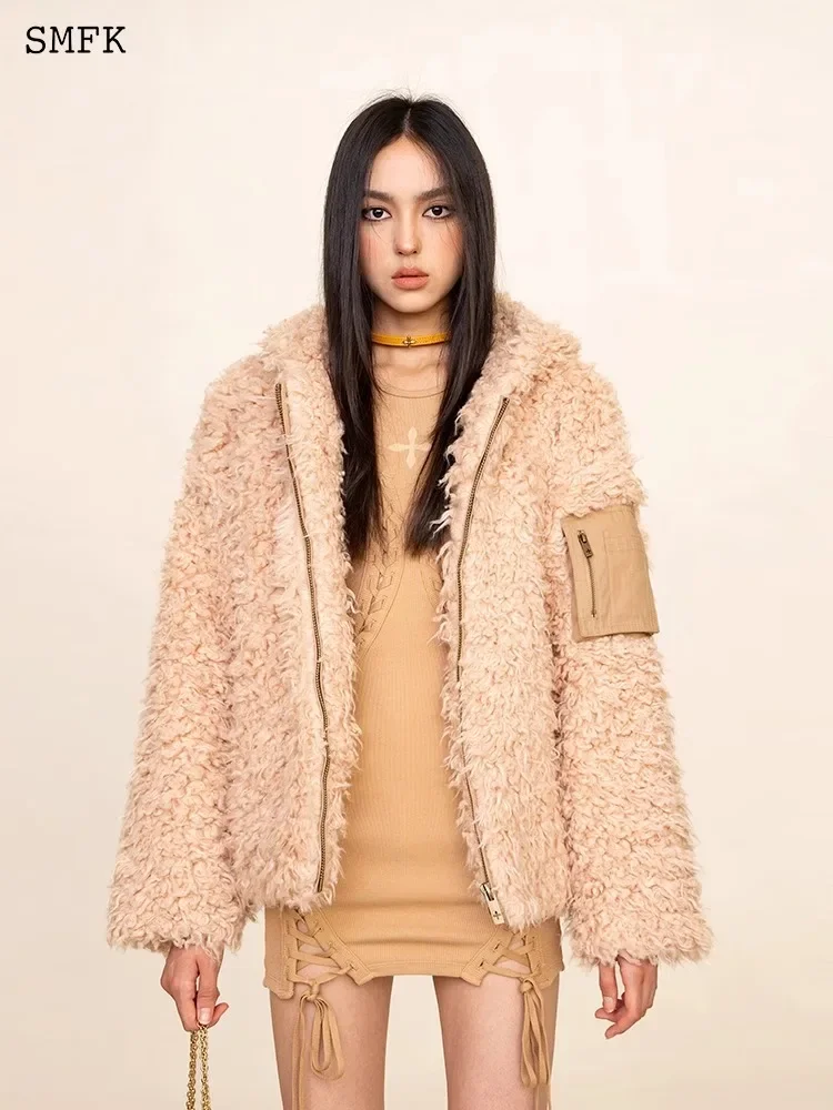 Рисунок 2 - Толстовка SMFK с капюшоном из меха Explorer