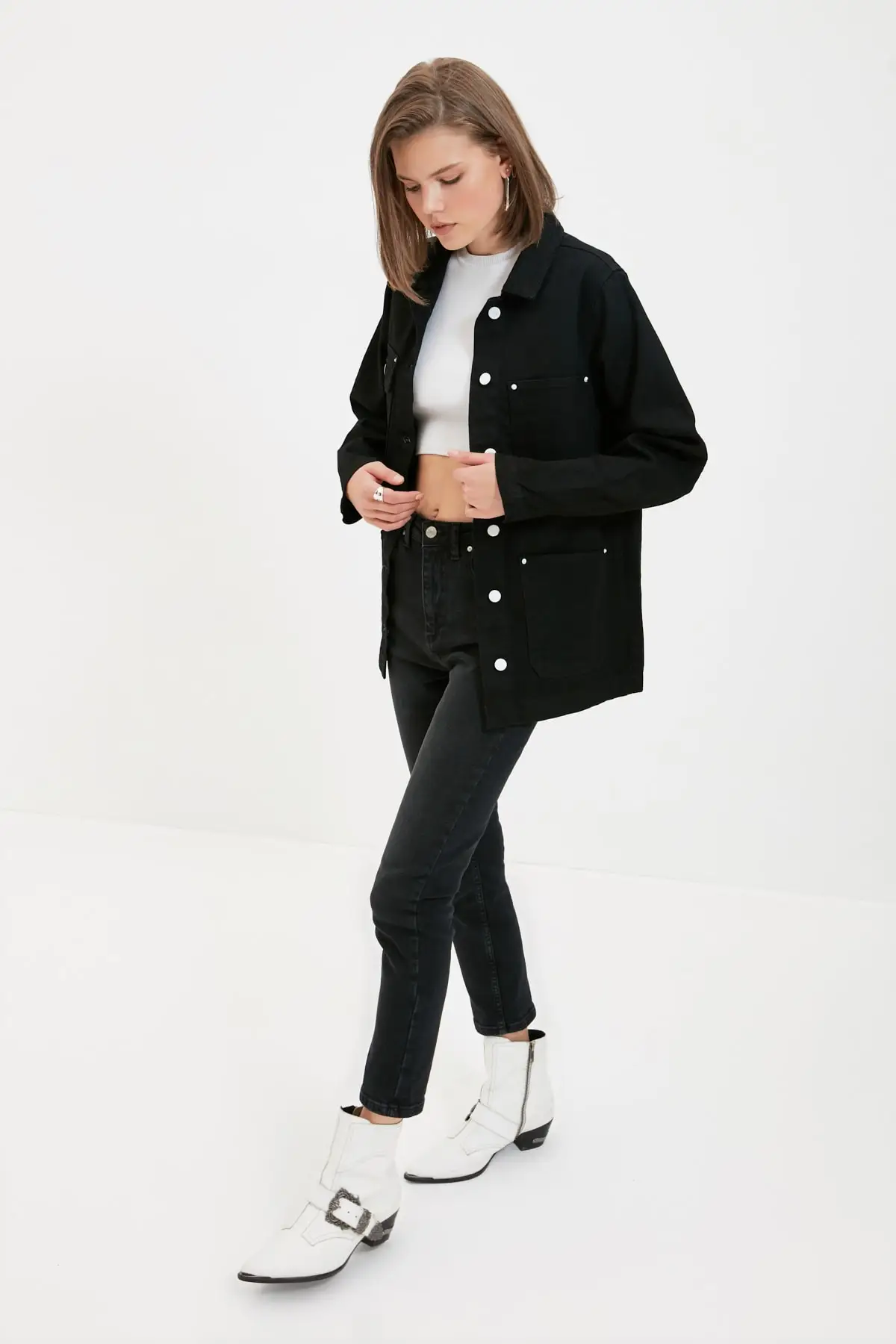 

Trendyol Button Detail Denim Jacket TWOAW22CE0395