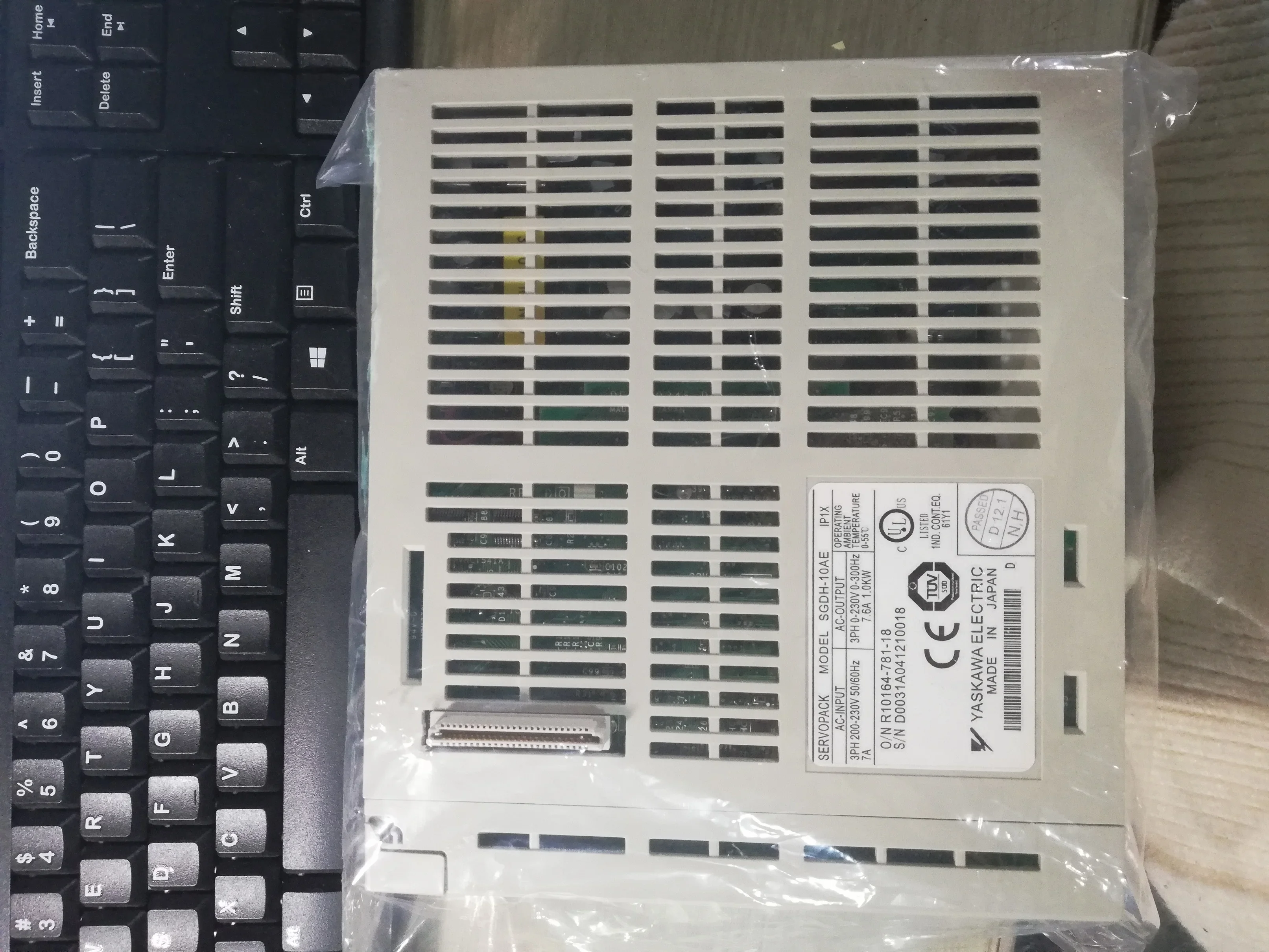 Совершенно новый сервопривод SGDH-10AE для системного оборудования с ЧПУ