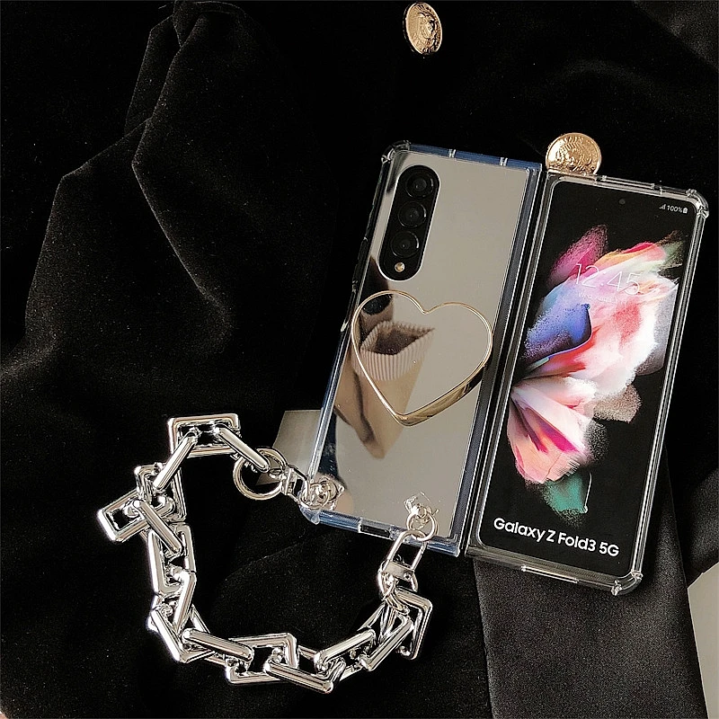 

Love Heart Holder Bracelet Makeup Mirror Phone Case For Samsung Galaxy Z Fold 3 Hand Chain Clear Cover