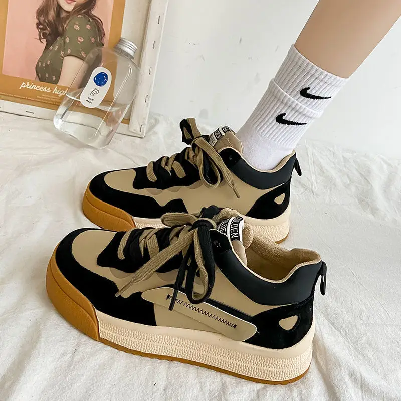 2021 Winter Women Sneakers Fashion Patchwork Khaki Short Plush Inside Warm Ladies Footwear Casual Streetwear Female Shoes