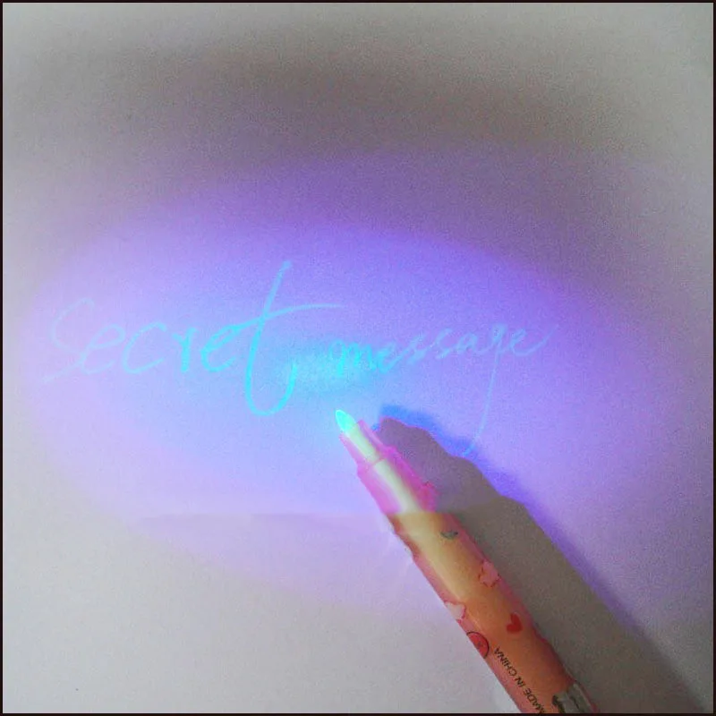 

Wholesale Invisible Ink Pen for Kids Spy with UV Light Party Favors - School Classroom Students Prizes - Magic Gifts Birthday