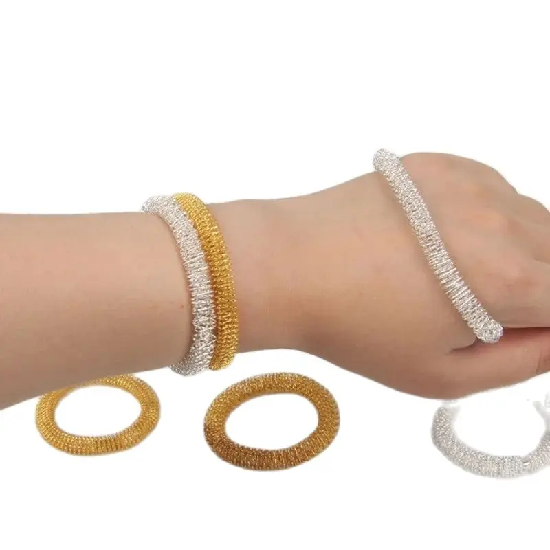 Массажный браслет для облегчения боли подходит мужчин и женщин