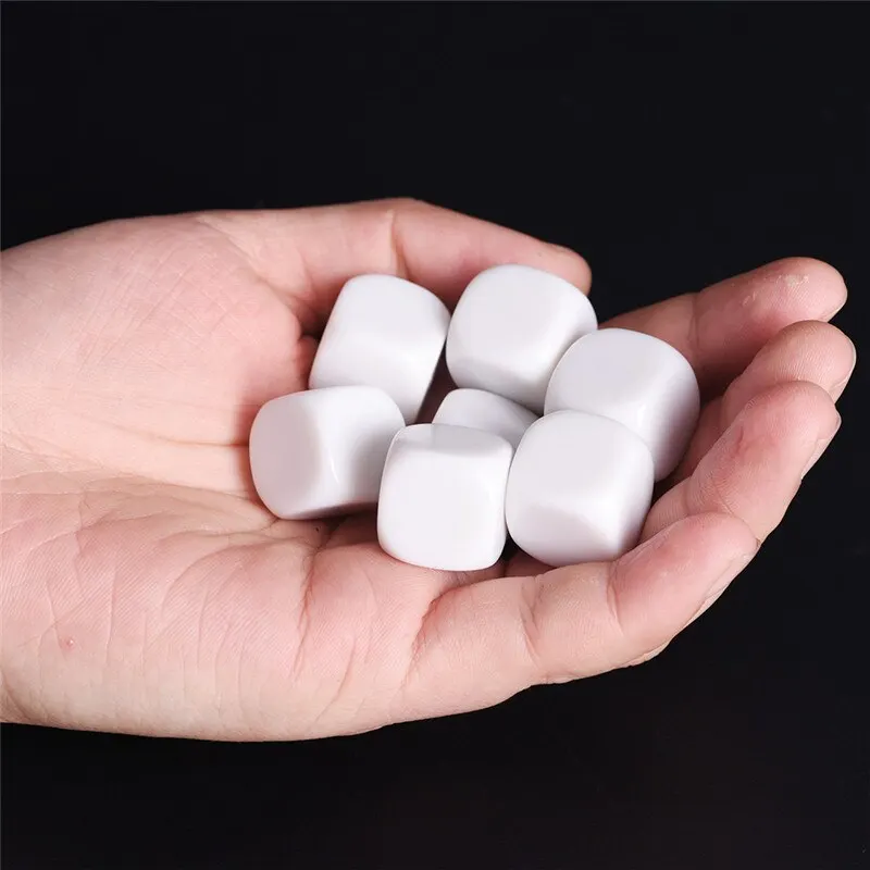 

10PCS 16mm Gaming Dice Standard Six Sided Round Corner Die RPG For Birthday Parties Other Game Accessories