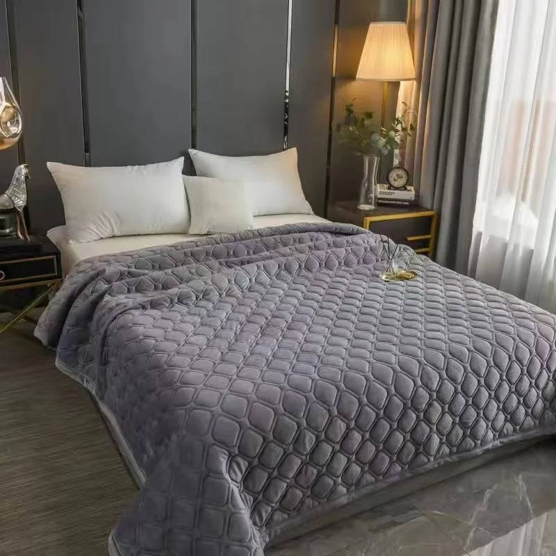 

Мягкое бархатное покрывало mtuove 270x230 см